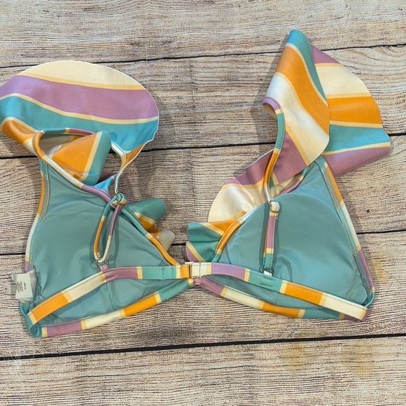 Chelsea & Violet Multicolor Ruffle Bikini Set - Picture 6 of 10